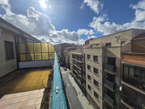 Ático en pleno Barrio del Oeste