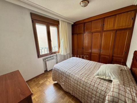 Piso para estudiantes en Avenida de Villamayor