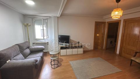 Piso en pleno centro disponible para el curso que viene